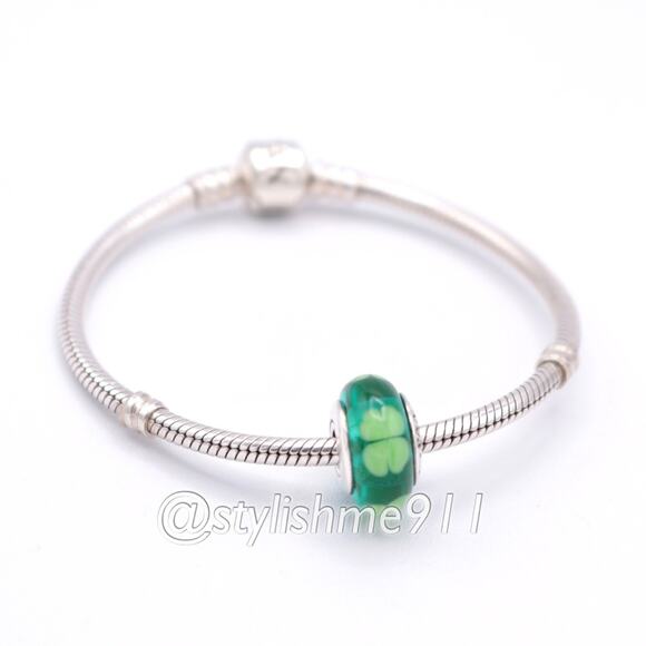 Authentic PANDORA Kiss Me, I'm Irish Charm - Picture 5 of 9